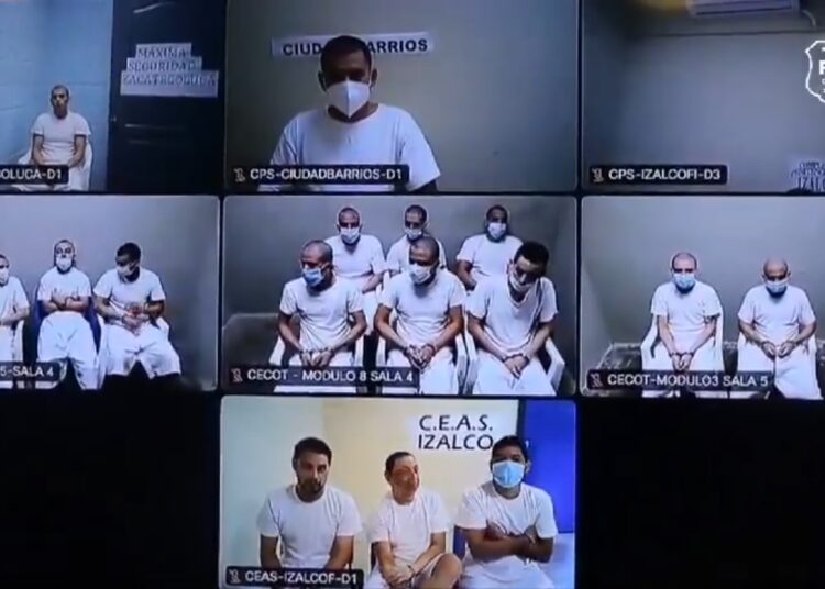 Inicia audiencia pública contra 52 pandilleros de la MS por delitos como homicidios y desapariciones