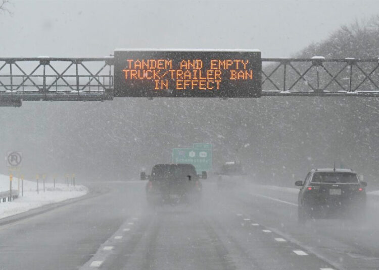 Doble golpe invernal azotará gran parte de EEUU con nieve, hielo y frío intenso
