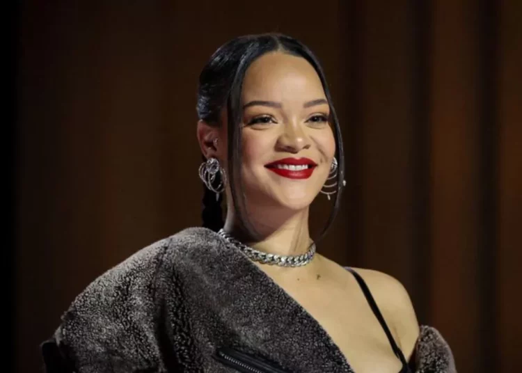 Rihanna celebró que se mantuvo sobria durante todo el 2024