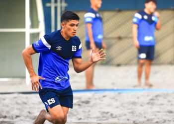 Steven Membreño lo deja todo en la arena