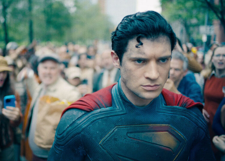 Tráiler de ‘Superman’ de James Gunn rompe récord y supera a ‘El Hombre de Acero’ con Henry Cavill