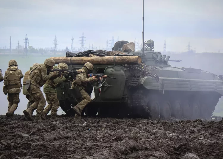 Ucrania lanza nueva ofensiva en la región rusa de Kursk