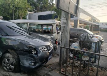 Más de 10 lesionados en múltiple accidente de tránsito ocurrido esta mañana en la colonia Escalón