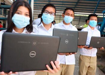 Analfabetismo ha reducido en El Salvador, según censo 2024