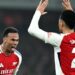 El Arsenal remonta el derbi al Tottenham y el Newcastle presume de Isak