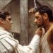 ¿Por qué Russell Crowe no grabó la icónica escena final de ‘Gladiador’? Esto reveló Ridley Scott sobre la difícil relación con el actor