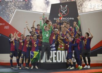 Barcelona gana la Supercopa de España con 5-2 ante Real Madrid en Arabia Saudita