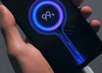 Cinco errores comunes que todos hacen con el celular y que dañan más rápido su batería