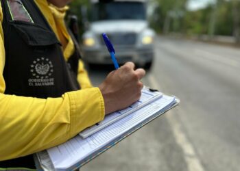 El Salvador registró el 1 de enero, 19 personas detenidas por conducir bajo los efectos del alcohol
