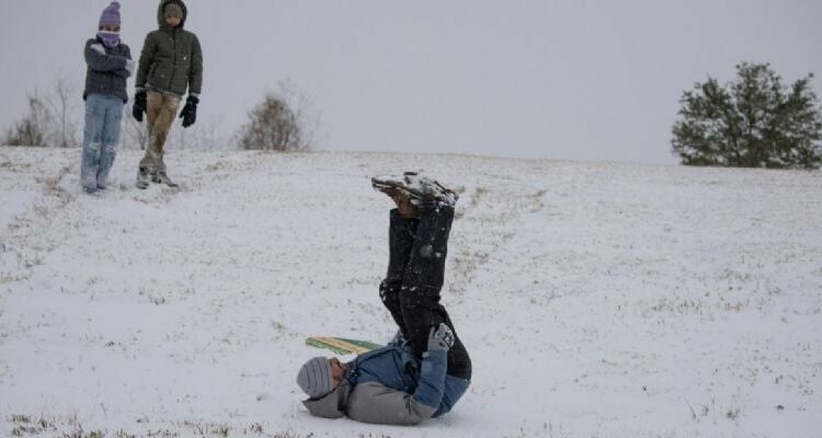 Reportan caída de nieve en el Golfo de México