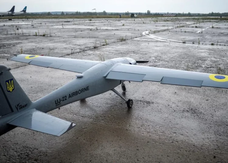 Ucrania ataca a Rusia, incluida Moscú, con más de 170 drones