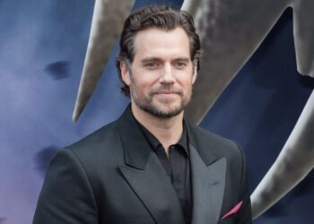 Cómo el bullying juvenil forjó el carácter resiliente de Henry Cavill