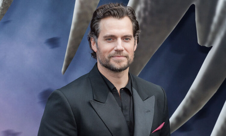 Cómo el bullying juvenil forjó el carácter resiliente de Henry Cavill