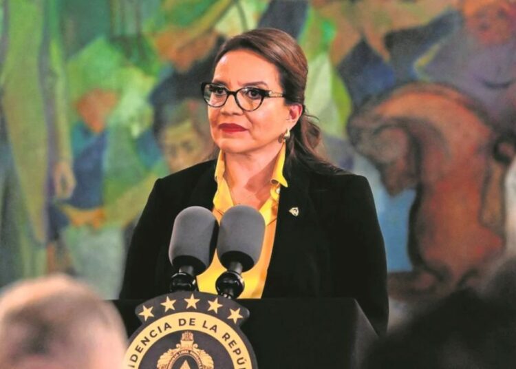 Celac convoca a reunión urgente para el jueves por la disputa arancelaria entre EEUU y Colombia