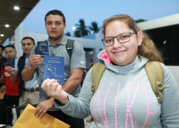 Programa de Migración Laboral tendrá un nuevo destino para salvadoreños que desean aplicar