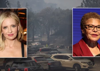 Sarah Michelle Gellar critica a Karen Bass, alcaldesa de Los Ángeles, por su gestión de los incendios forestales