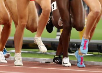 Trump prohíbe a atletas transgenero participar en competiciones de mujeres