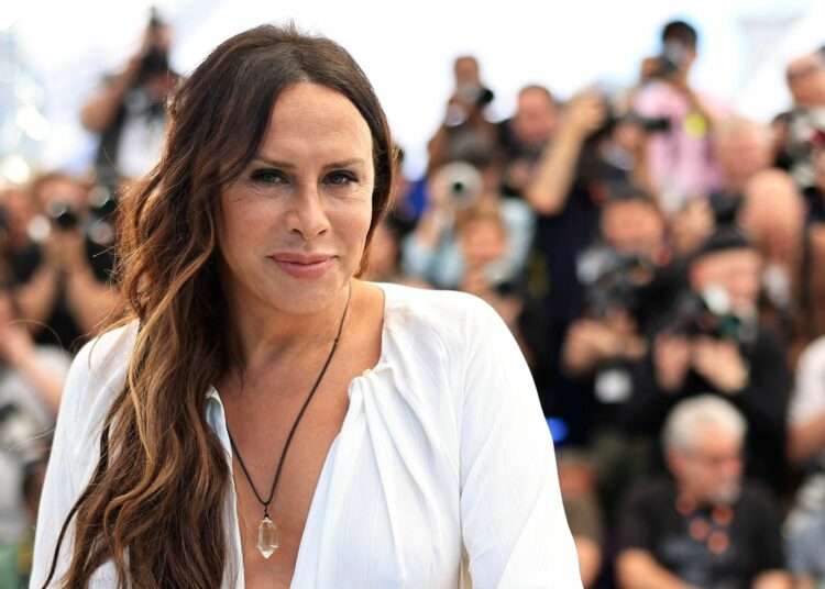 Karla Sofía Gascón podría asistir a los Premios Oscar, según una fuente cercana