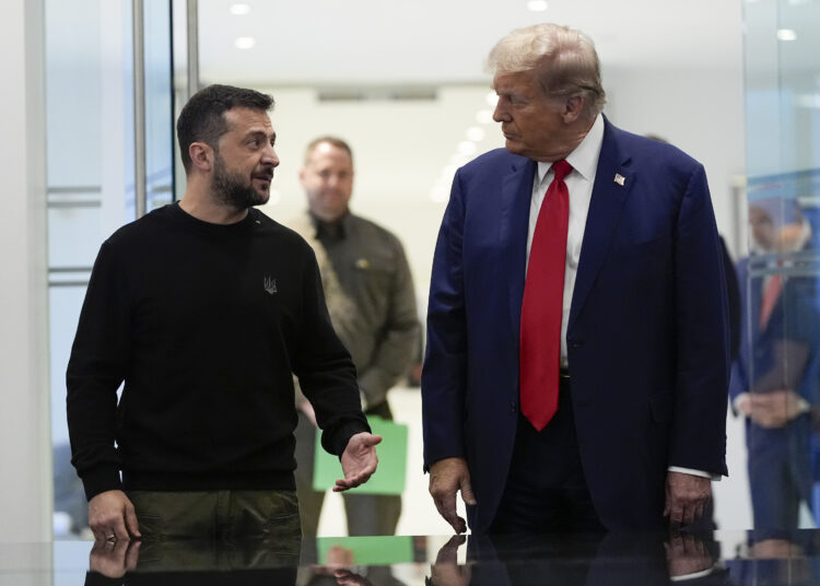 UE a Trump: «Ucrania es democracia, la Rusia de Putin no»