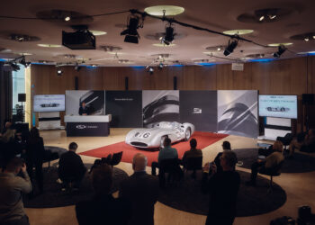 Un icónico auto que utilizó Juan Manuel Fangio en la Fórmula 1 fue vendido a un precio récord