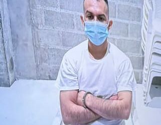 Hombre que vendía vehículos con documentos falsos recibe 11 años de cárcel