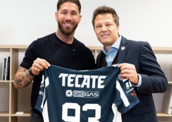 Sergio Ramos fue presentado en Monterrey