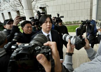 Exintérprete de la estrella del béisbol Shohei Ohtani es sentenciado a casi 5 años en caso de apuestas deportivas