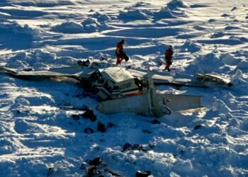 Encuentran los restos del avión desaparecido en Alaska: no hay sobrevivientes