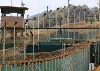 Trump redobla su apuesta y Guantánamo se prepara para recibir a 30.000 deportados