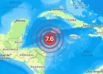 Alerta de tsunami tras un potene sismo en el Caribe