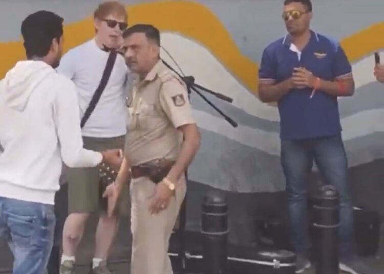 Ed Sheeran habló tras la polémica intervención policial en su concierto sorpresa en la India