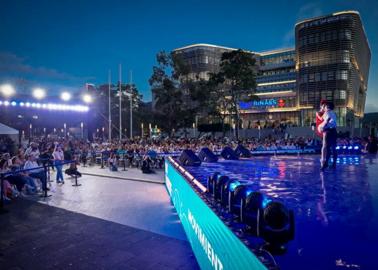 Inauguran Nuit Blanche 2025, un tributo al arte y el movimiento