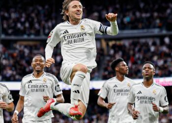 Real Madrid derrota al Girona y sigue en la lucha por el liderato