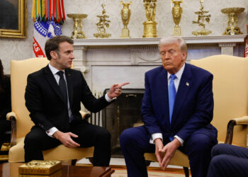 Trump aseguró que la guerra en Ucrania podría terminar “en semanas” y Macron pidió una “paz sólida y duradera”