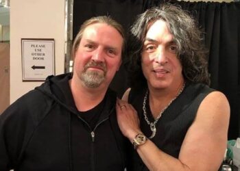 Muere exintegrante de Kiss en trágico accidente automovilístico