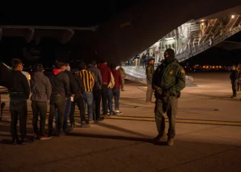 Panamá recibió primer vuelo con deportados desde EE. UU.