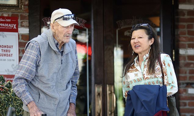 Quién era Betsy Arakawa, la esposa de Gene Hackman hallada muerta junto al cuerpo del actor