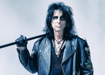 Alice Cooper sigue consumiendo drogas cuando está de gira, pero sólo analgésicos