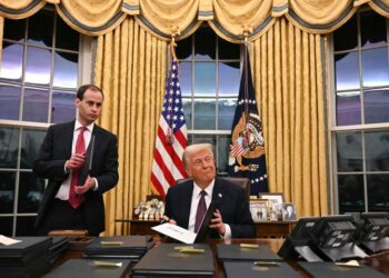 Trump anuncia aranceles a México y Canadá para el 4 de marzo