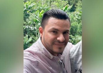 Identifican a persona fallecida en una gasolinera de Santa Ana Oeste