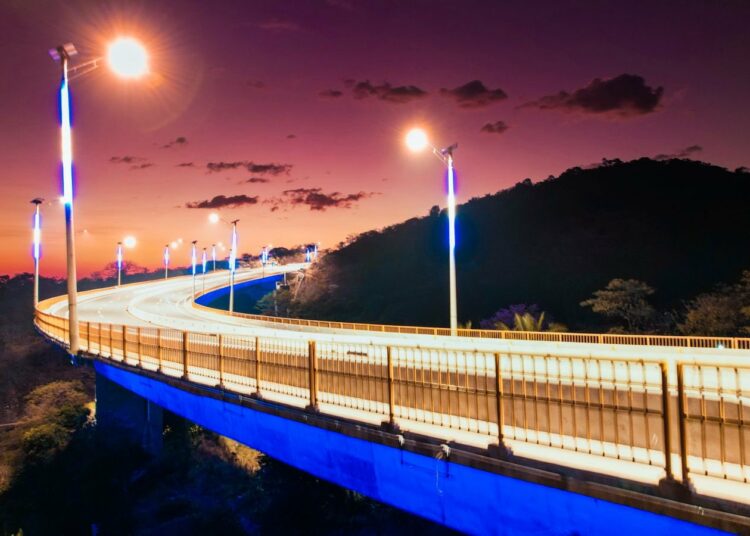 Sector construcción en El Salvador registra un incremento de mil millones de dólares en inversión desde 2019, tras la llegada de Nayib Bukele