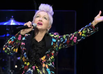 Cyndi Lauper anunció que dejará los escenarios