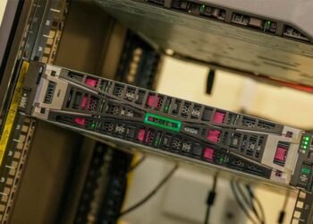 Más de 15,000 contribuyentes serán beneficiados con nuevo Data Center de la Alcaldía de Santa Ana Centro