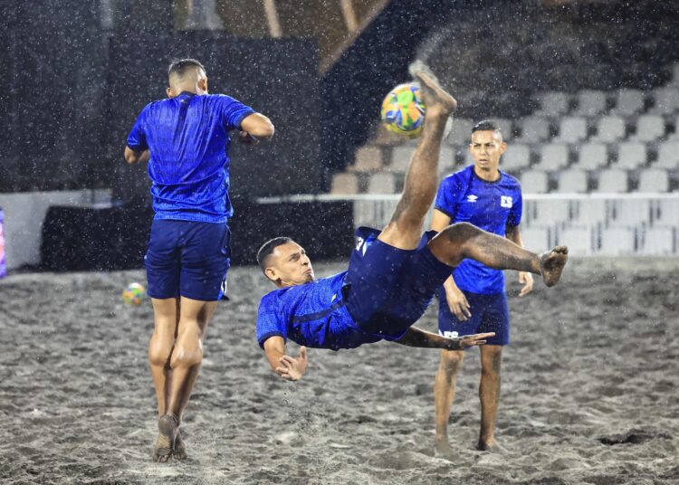 Selecciones hicieron últimos ajustes tácticos para El Salvador Beach Soccer Cup