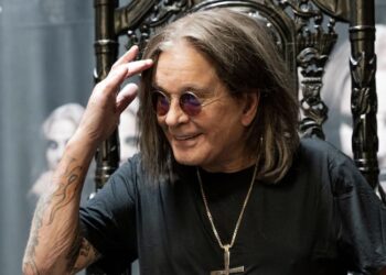 Ozzy Osbourne ya no puede caminar
