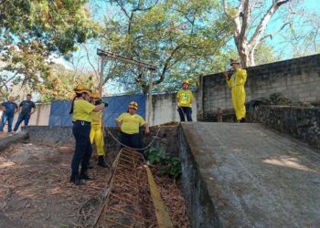 Encuentran persona sin vida en Santa Ana