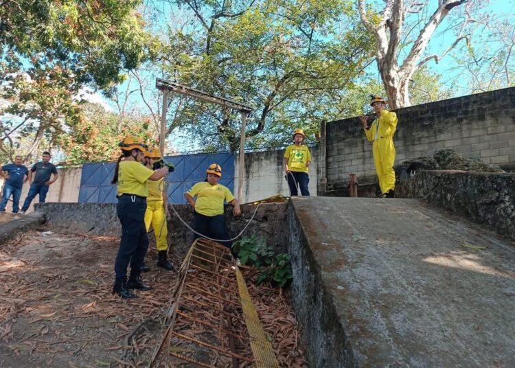 Encuentran persona sin vida en Santa Ana