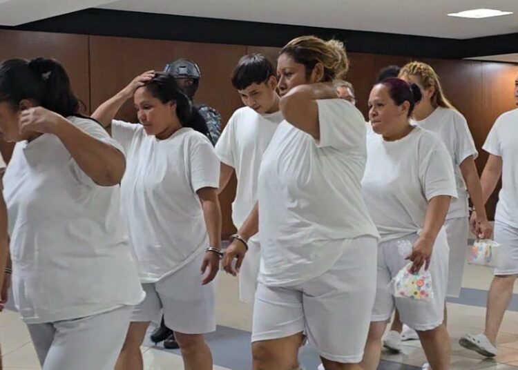 Cárcel para 120 pandilleros acusados de 13 homicidios