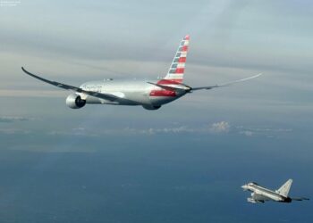 Vuelo de American Airlines es desviado a Italia por una alerta de bomba