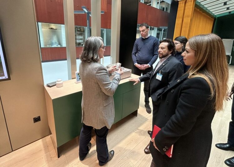 El Salvador conoce avances tecnológicos suizos para ser implementados en el país